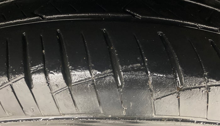 2019 Hyundai Creta SX AT 1.6 PETROL, Petrol, Automatic, 38,619 km, Left Rear Tyre Tread