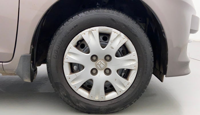 2013 Honda Amaze 1.2 SMT I VTEC, Petrol, Manual, 65,110 km, Right Front Wheel