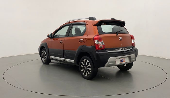 2014 Toyota Etios CROSS 1.4 VD, Diesel, Manual, 1,03,338 km, Left Back Diagonal