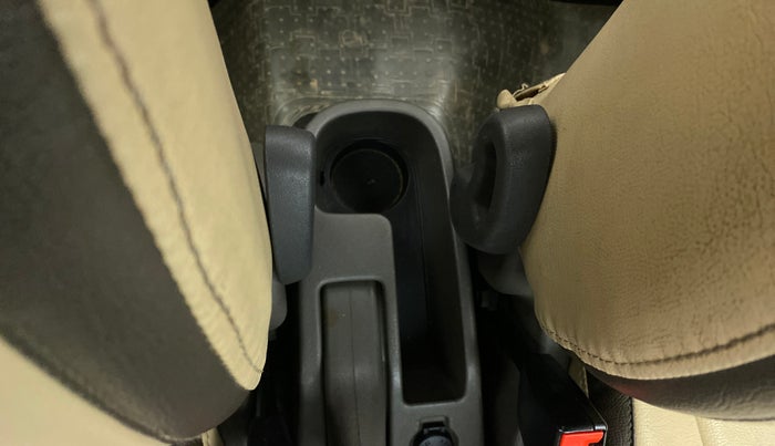 2013 Hyundai i10 MAGNA 1.2 KAPPA2, Petrol, Manual, 86,560 km, Driver Side Adjustment Panel