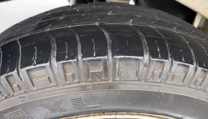 2019 Maruti Eeco 5 STR WITH AC PLUSHTR, Petrol, Manual, 1 km, Right Rear Tyre Tread