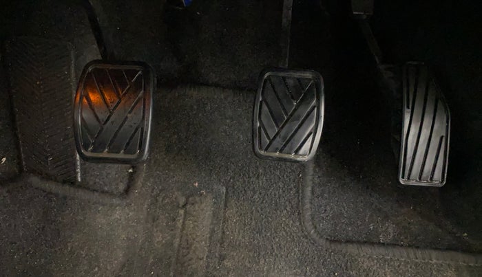 2019 Maruti Baleno ZETA PETROL 1.2, Petrol, Manual, 42,557 km, Pedals