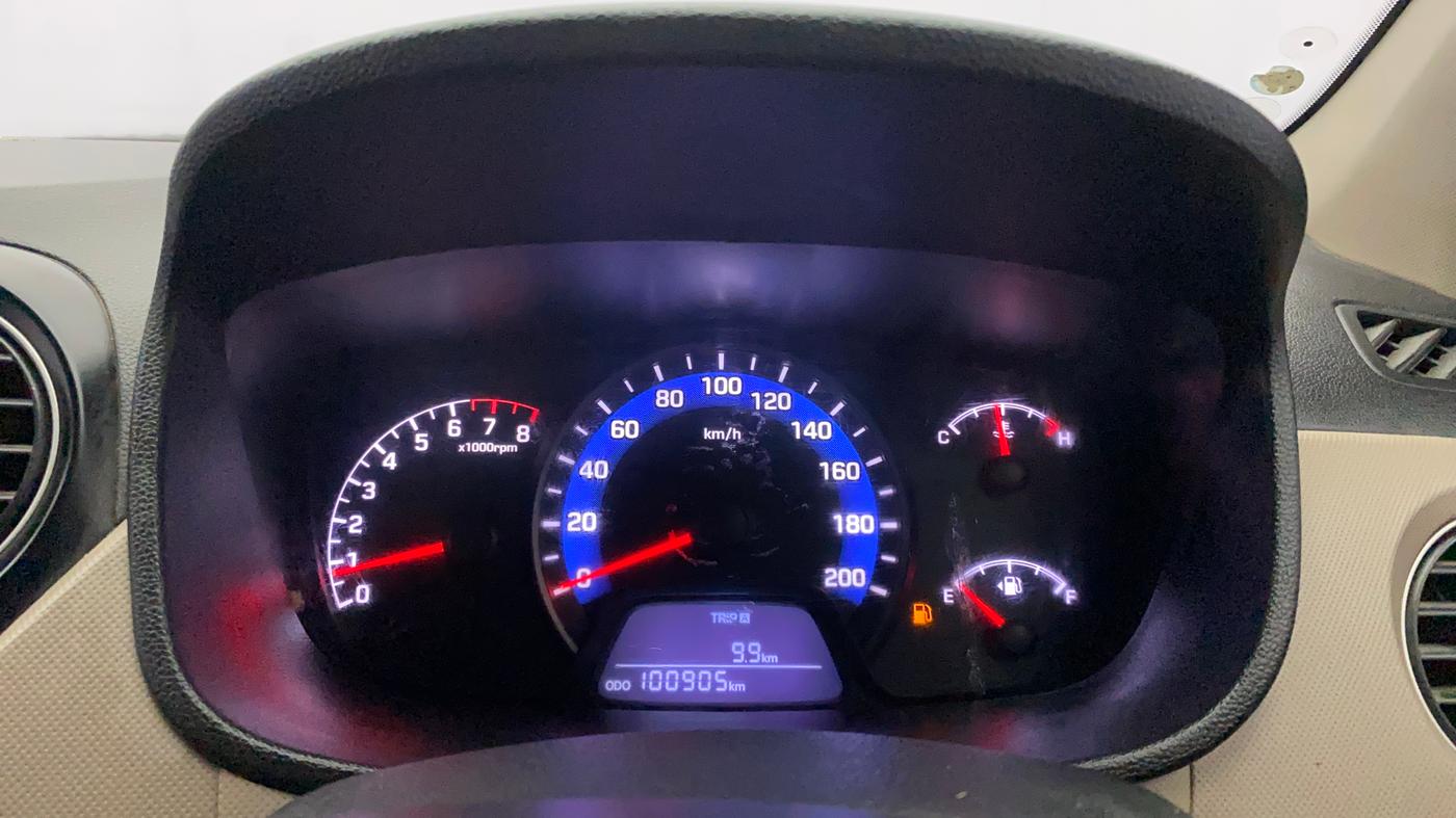 2015 Hyundai Xcent S 1.2, Petrol, Manual, 1,00,913 km, Odometer Image