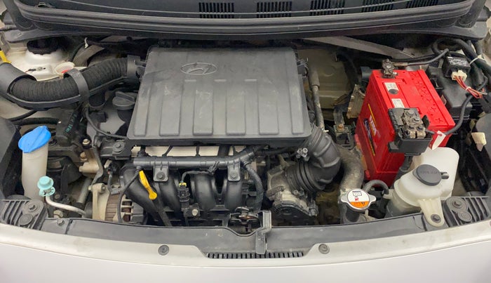 2015 Hyundai Xcent S 1.2, Petrol, Manual, 1,00,905 km, Engine View