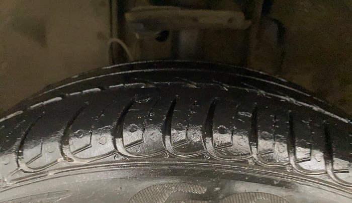 2019 Tata Tiago XZ PLUS PETROL, Petrol, Manual, 29,176 km, Left Front Tyre Tread
