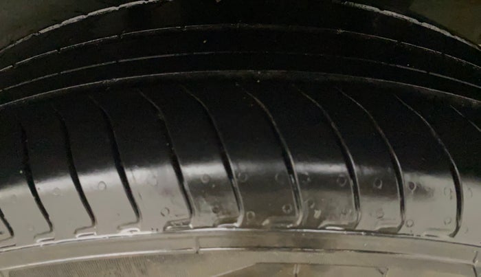 2024 Hyundai EXTER SX (O) Connect 1.2 AMT Knight Edition, Petrol, Automatic, 4,295 km, Left Rear Tyre Tread