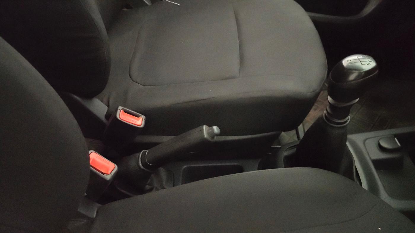 2016 Renault Kwid RXT 0.8, Petrol, Manual, 38,506 km, Gear Lever