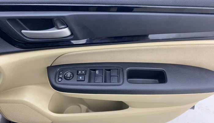 2019 Honda Amaze 1.2L I-VTEC S, Petrol, Manual, 35,615 km, Driver Side Door Panels Control