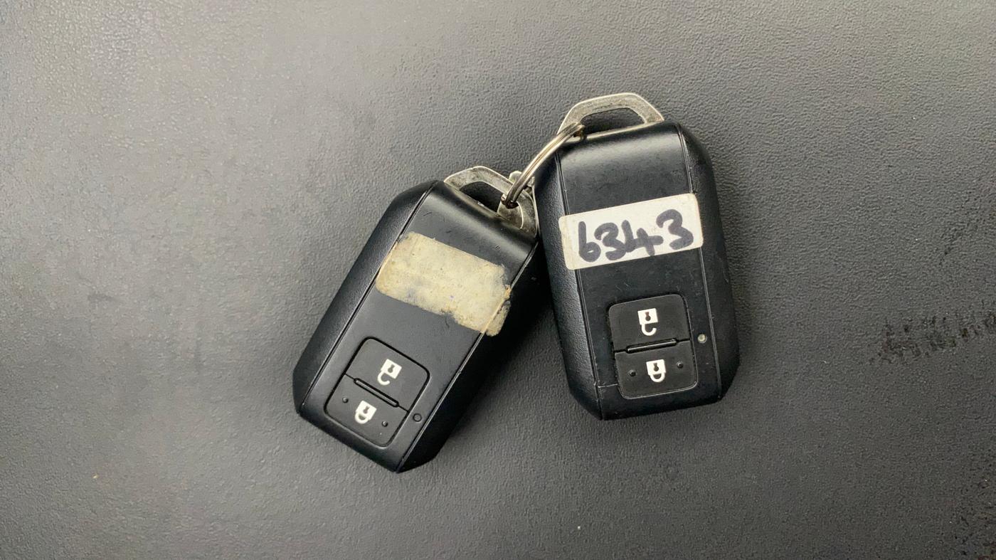 2023 Maruti Baleno ZETA PETROL 1.2, Petrol, Manual, 19,032 km, Key Close Up