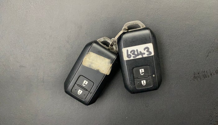 2023 Maruti Baleno ZETA PETROL 1.2, Petrol, Manual, 19,032 km, Key Close Up