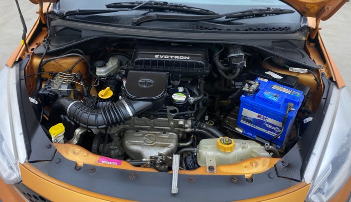 2017 Tata Tiago XZ PETROL, Petrol, Manual, 29,339 km, Engine View