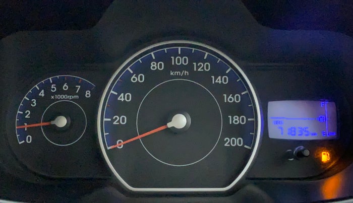 2016 Hyundai i10 SPORTZ 1.1, Petrol, Manual, 71,733 km, Odometer Image