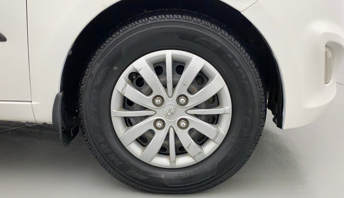 2016 Hyundai i10 SPORTZ 1.1, Petrol, Manual, 71,733 km, Right Front Wheel