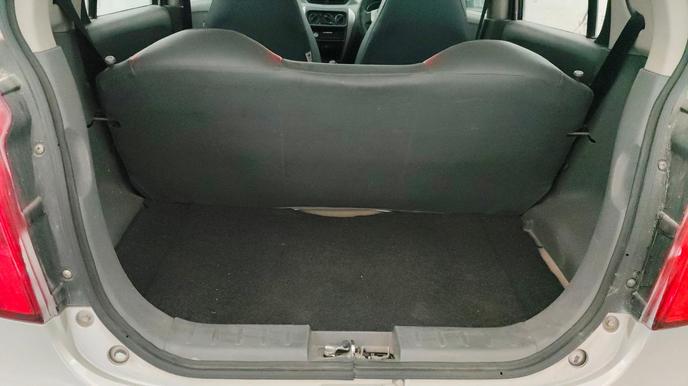 2015 Maruti Alto 800 LXI, Petrol, Manual, 29,898 km, Boot Inside