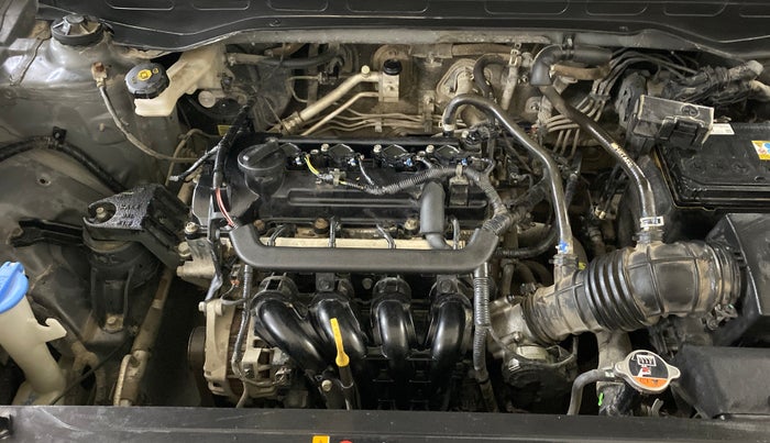 2021 Hyundai VENUE S+ 1.2, Petrol, Manual, 53,388 km, Engine View