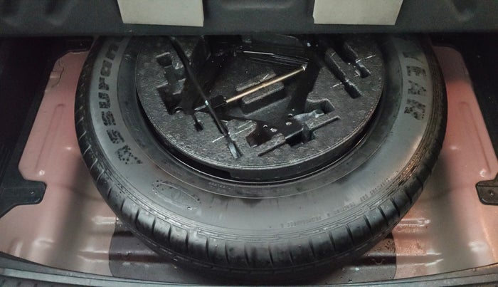 2017 Hyundai Creta E PLUS 1.6 PETROL, Petrol, Manual, 71,279 km, Spare Tyre