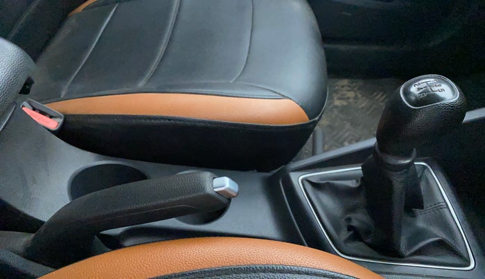 2019 Hyundai Elite i20 SPORTZ PLUS 1.2, Petrol, Manual, 37,761 km, Gear Lever