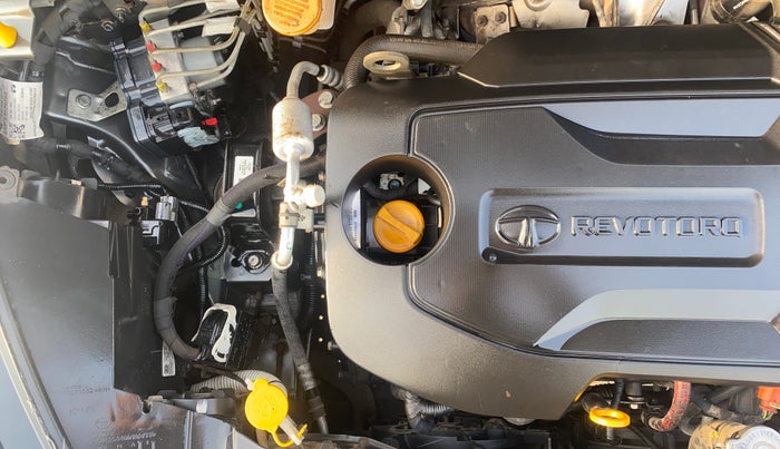 2022 Tata ALTROZ XT DIESEL, Diesel, Manual, 32,769 km, Engine View - Right