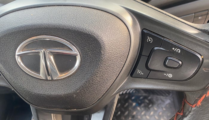 2022 Tata ALTROZ XT DIESEL, Diesel, Manual, 32,769 km, Adaptive Cruise Control