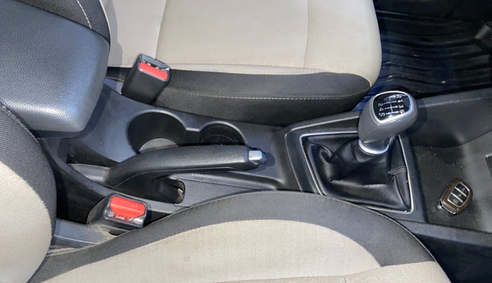 2015 Hyundai Elite i20 ASTA 1.4 CRDI, Diesel, Manual, 71,195 km, Gear Lever