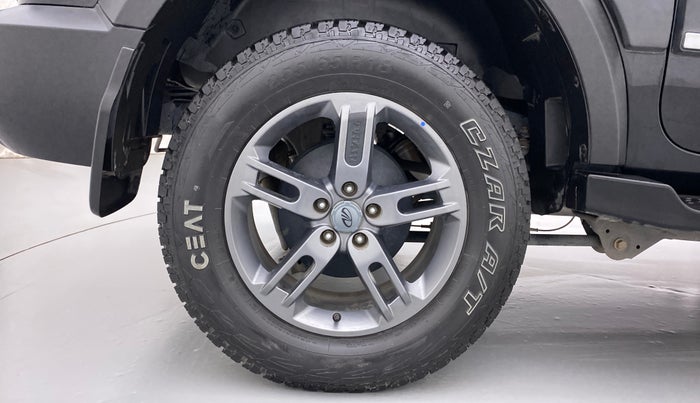 2021 Mahindra Thar LX PETROL HT 4WD AT, Petrol, Automatic, 23,446 km, Right Rear Wheel