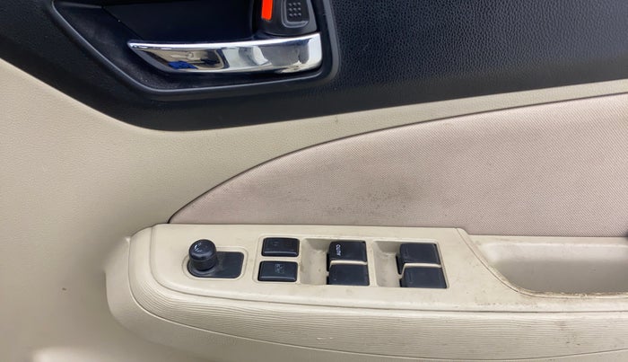 2018 Maruti Dzire VDI, Diesel, Manual, 43,220 km, Driver Side Door Panels Control