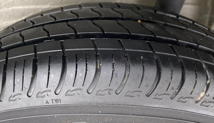 2019 Maruti S PRESSO VXI PLUS AGS, Petrol, Automatic, 5,343 km, Left Rear Tyre Tread