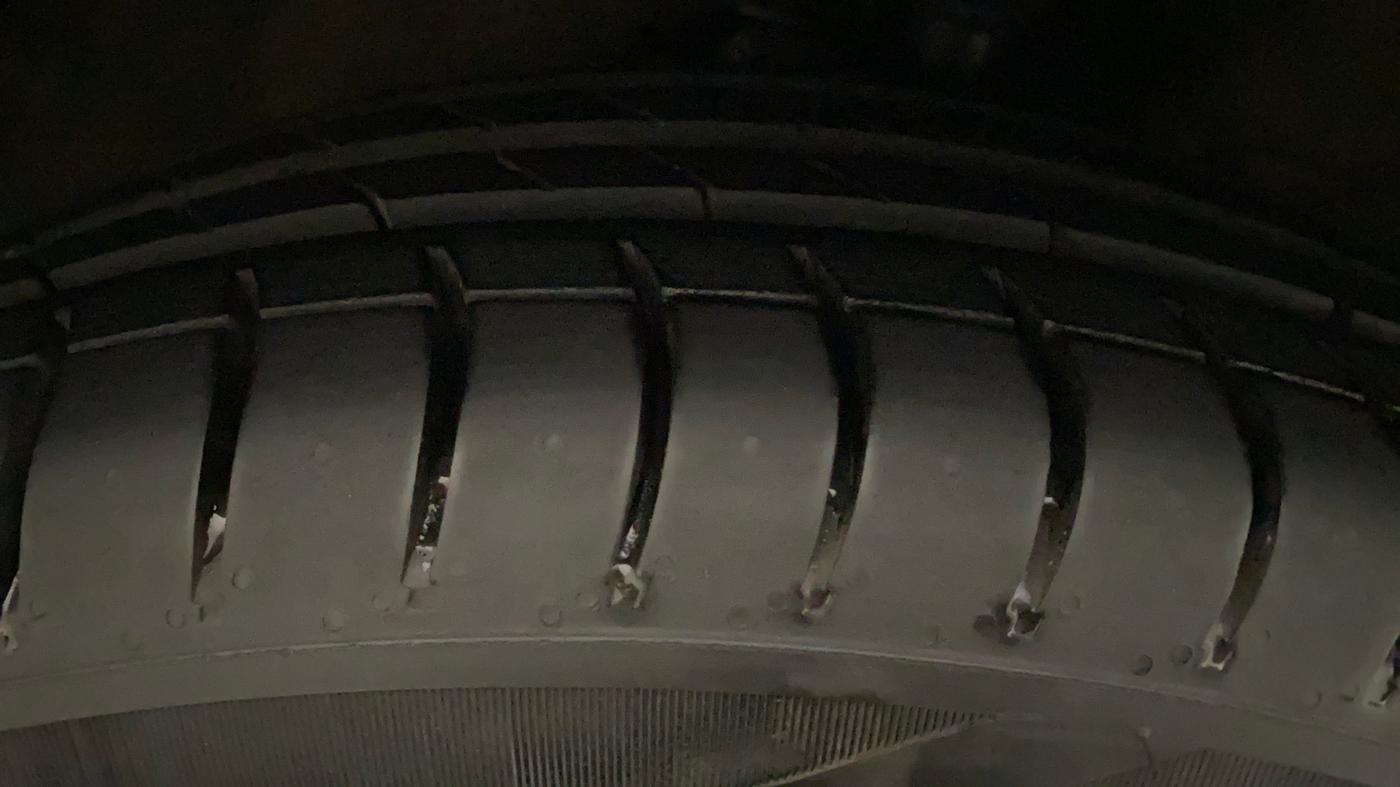 2020 Maruti Celerio VXI (O) CNG, CNG, Manual, 27,422 km, Right Rear Tyre Tread