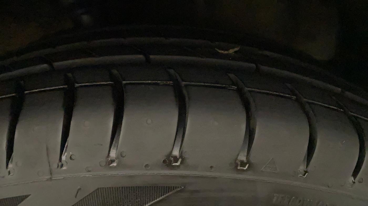 2020 Maruti Celerio VXI (O) CNG, CNG, Manual, 27,422 km, Left Front Tyre Tread