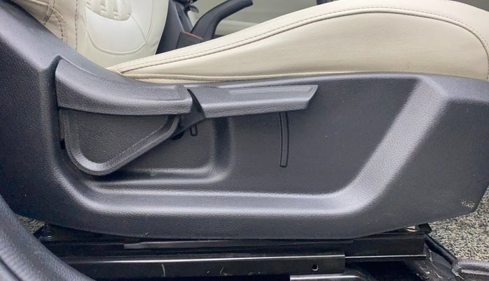 2020 KIA SELTOS HTX 1.5 DIESEL, Diesel, Manual, 80,402 km, Driver Side Door Panels Control