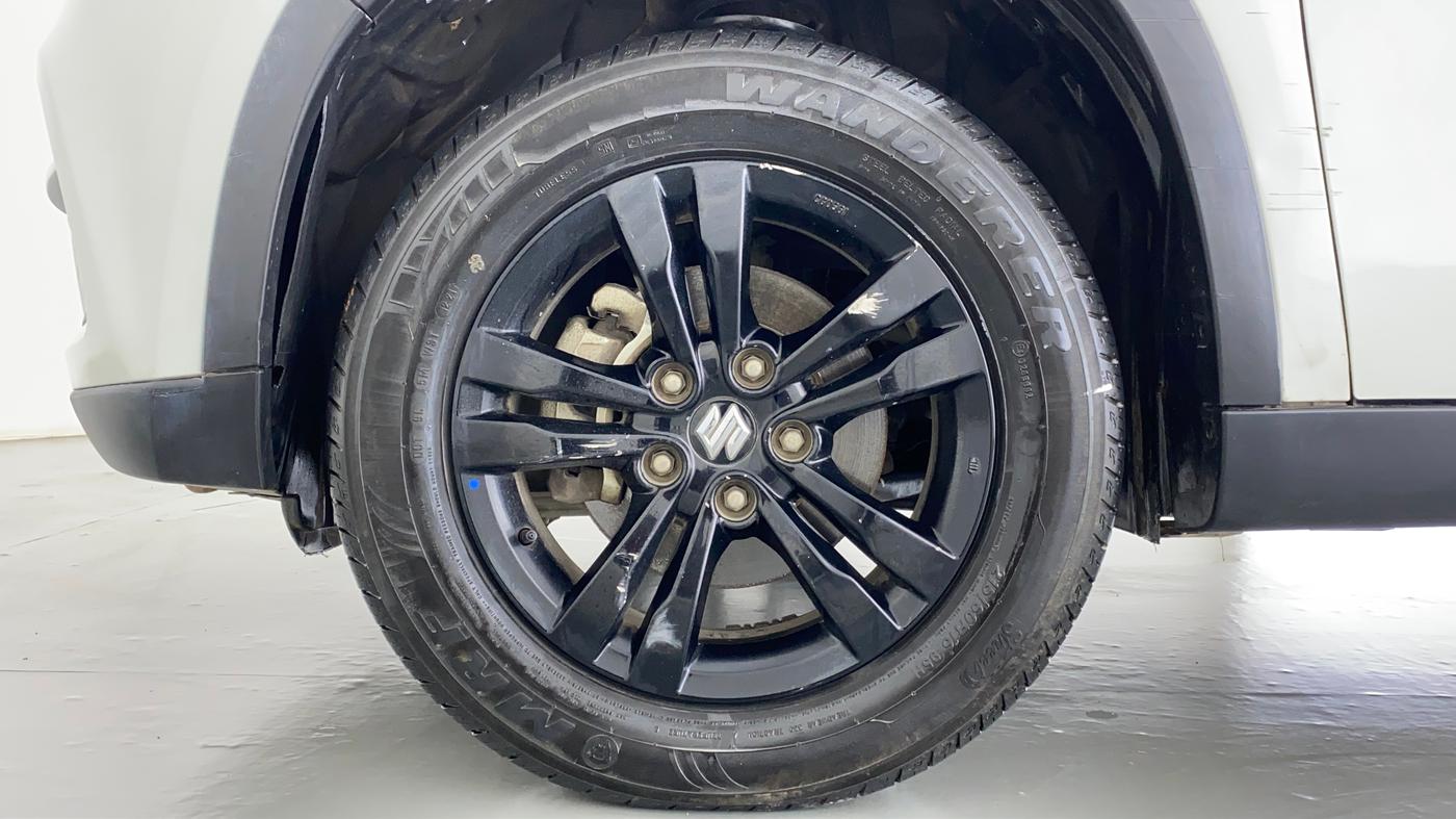 2018 Maruti Vitara Brezza ZDI + AMT, Diesel, Automatic, 98,499 km, Left Front Wheel