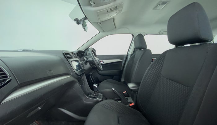 2018 Maruti Vitara Brezza ZDI + AMT, Diesel, Automatic, 98,499 km, Right Side Front Door Cabin