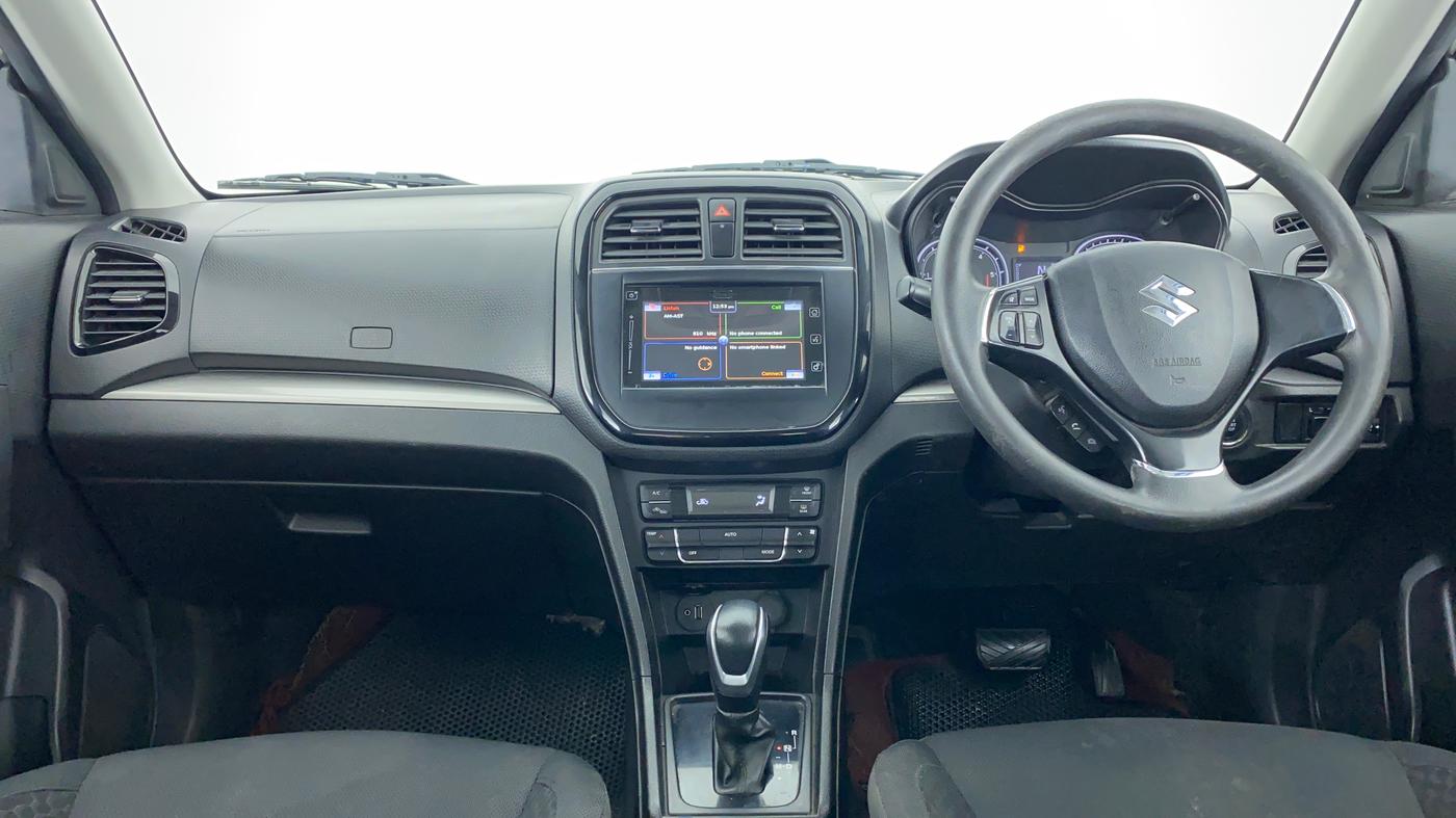 2018 Maruti Vitara Brezza ZDI + AMT, Diesel, Automatic, 98,499 km, Dashboard