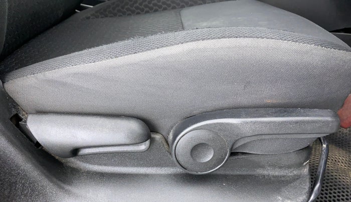 2018 Maruti Vitara Brezza ZDI + AMT, Diesel, Automatic, 98,499 km, Driver Side Adjustment Panel