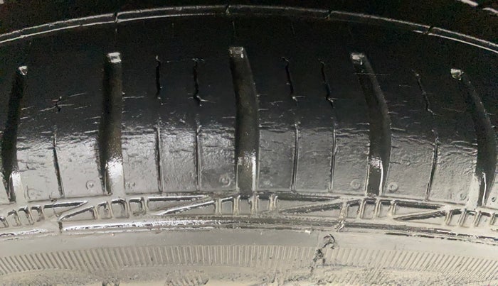 2015 Hyundai Grand i10 ASTA 1.2 KAPPA VTVT, Petrol, Manual, 22,978 km, Left Rear Tyre Tread