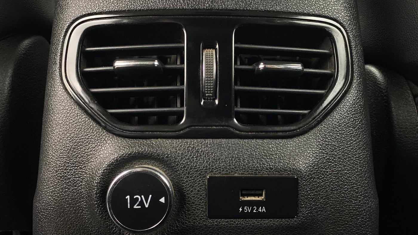 2017 Tata Hexa Varicor 400 XT, Diesel, Manual, 48,167 km, Rear AC Vents