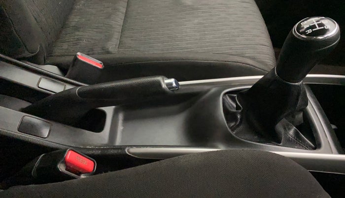2015 Maruti Baleno ALPHA DIESEL 1.3, Diesel, Manual, 99,190 km, Gear Lever