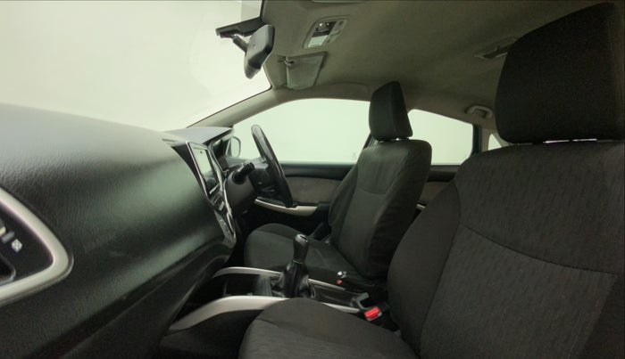2015 Maruti Baleno ALPHA DIESEL 1.3, Diesel, Manual, 99,190 km, Right Side Front Door Cabin