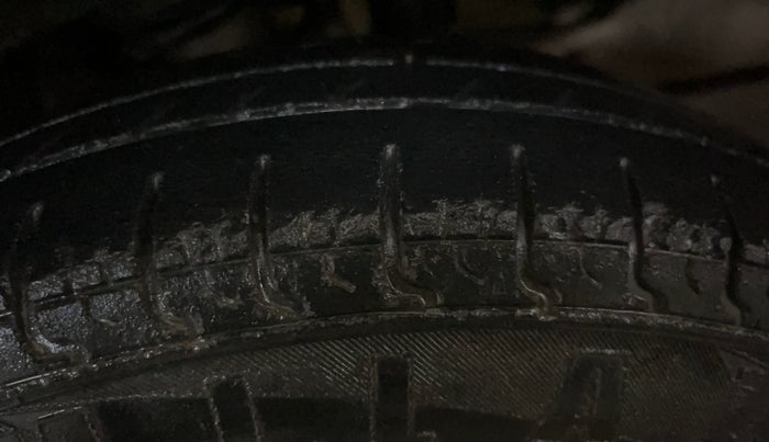 2014 Maruti Alto 800 LXI, Petrol, Manual, 47,303 km, Right Rear Tyre Tread