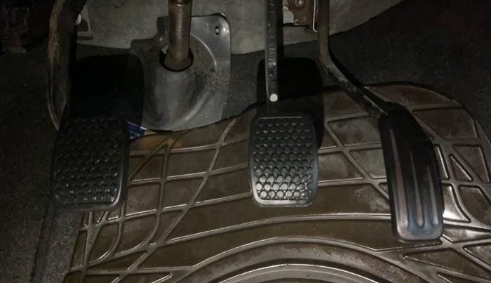 2014 Maruti Alto 800 LXI, Petrol, Manual, 47,303 km, Pedals