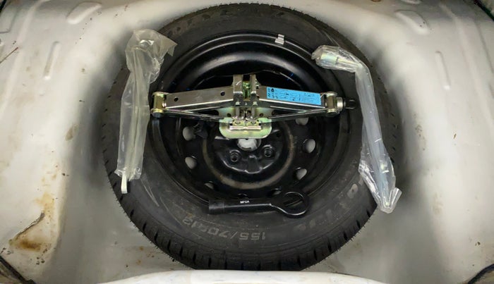 2017 Hyundai Eon MAGNA + AIRBAG, Petrol, Manual, 14,654 km, Spare Tyre