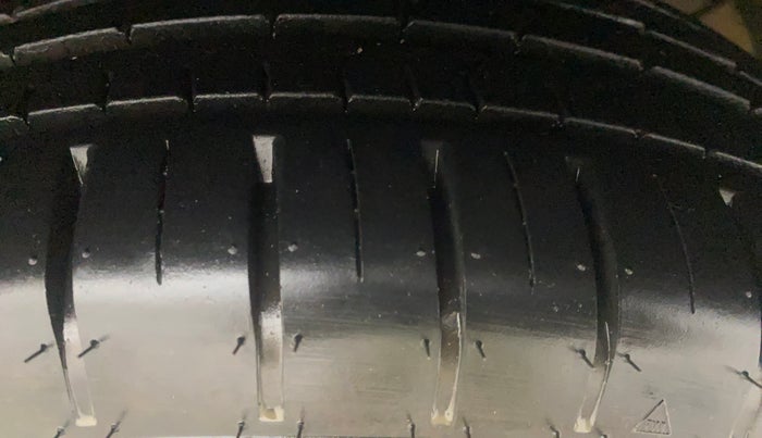 2019 Maruti Baleno ALPHA PETROL 1.2, Petrol, Manual, 57,701 km, Right Front Tyre Tread