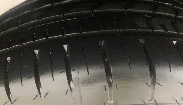 2019 Maruti Baleno ALPHA PETROL 1.2, Petrol, Manual, 57,701 km, Right Rear Tyre Tread