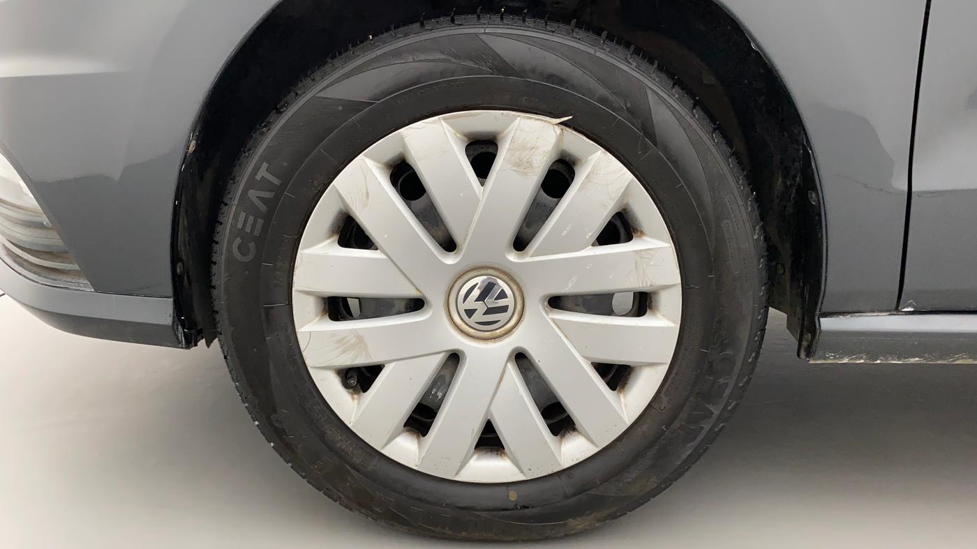 2017 Volkswagen Ameo COMFORTLINE 1.2L, CNG, Manual, 65,592 km, Left Front Wheel