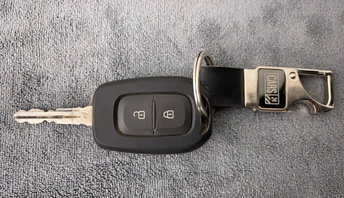 2021 Renault Kiger RXL 1.0 MT, Petrol, Manual, 23,355 km, Key Close Up