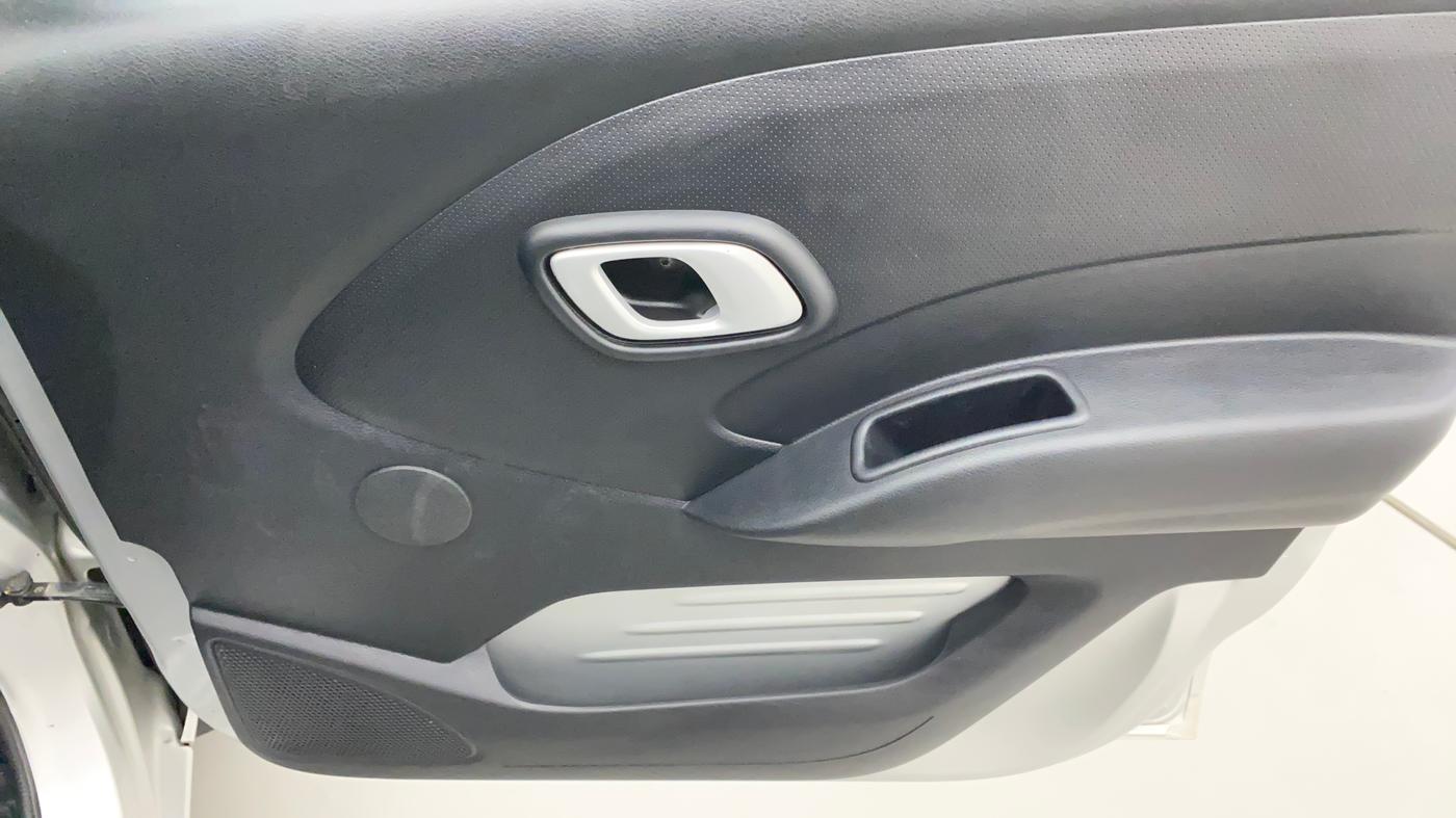 2019 Datsun Redi Go S 1.0 AMT, Petrol, Automatic, 14,461 km, Driver Side Door Panels Control
