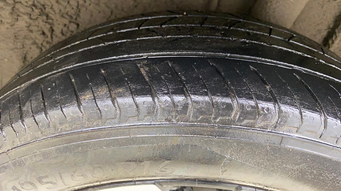 2021 Nissan MAGNITE XV MT, Petrol, Manual, 38,828 km, Left Rear Tyre Tread