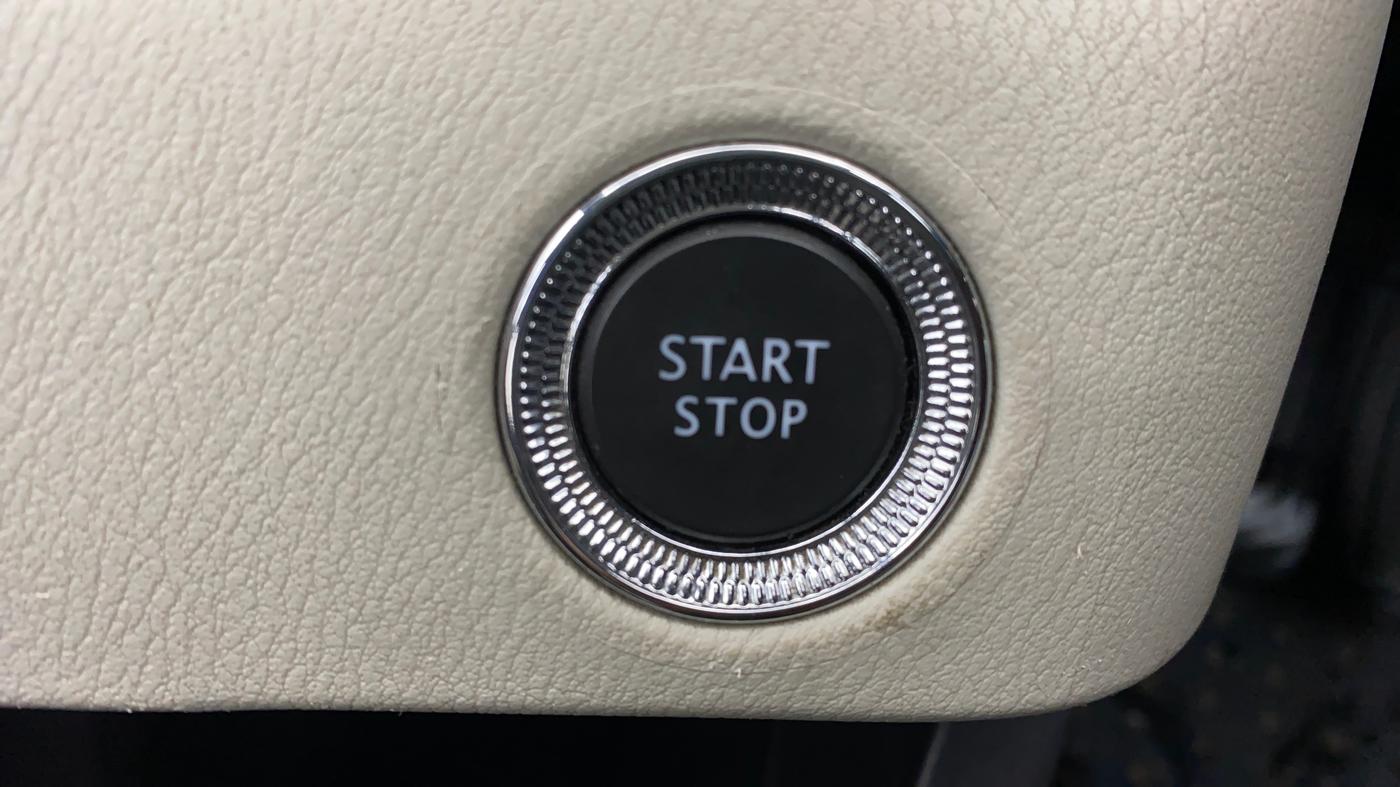 2021 Nissan MAGNITE XV MT, Petrol, Manual, 38,828 km, Keyless Start/ Stop Button