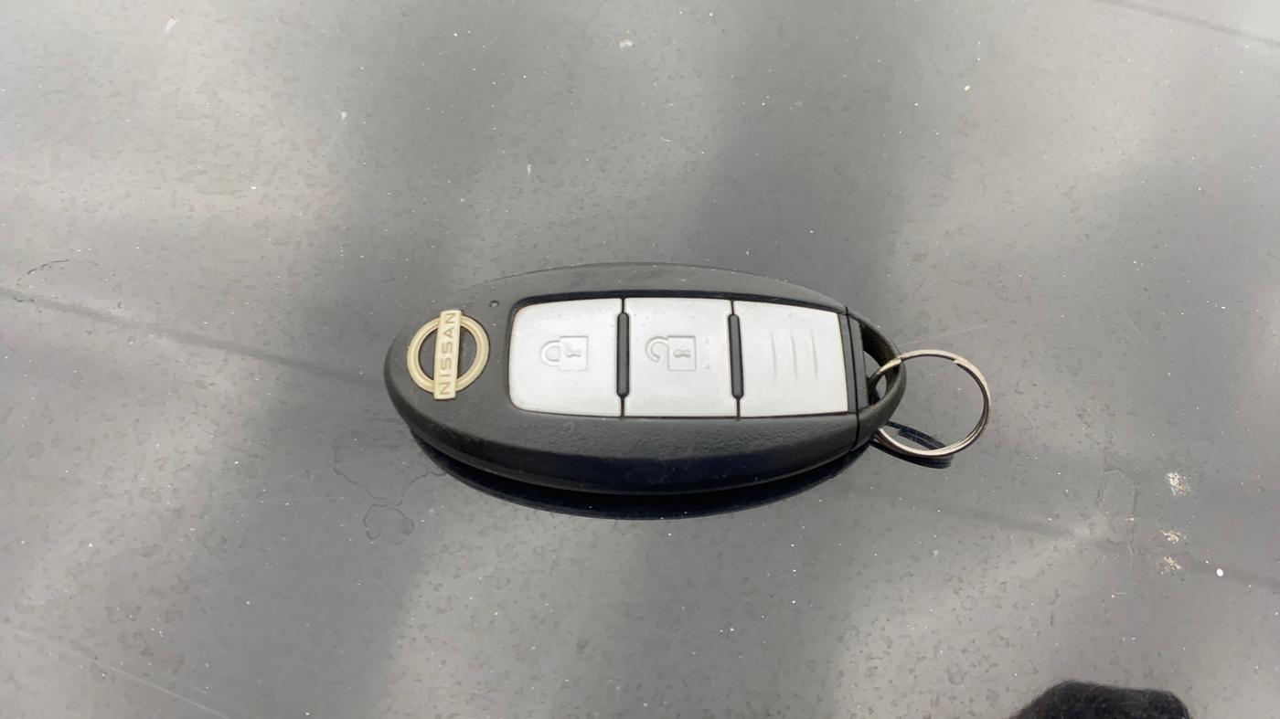 2021 Nissan MAGNITE XV MT, Petrol, Manual, 38,828 km, Key Close Up