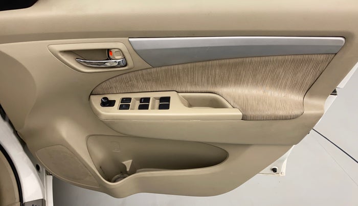 2014 Maruti Ertiga ZDI, Diesel, Manual, 83,007 km, Driver Side Door Panels Control